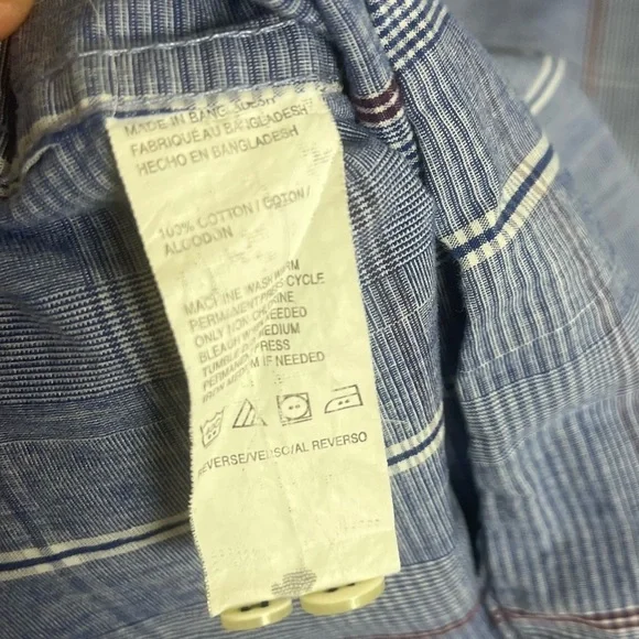 IZOD slim fit blue plaid button up shirt Medium 100% cotton - Picture 7 of 8